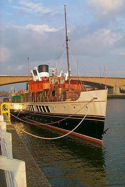 Picture of the Waverley in the evening sun