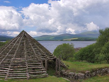 Picture of the Iron Age roundhouse at Clatteringshaws Loch
