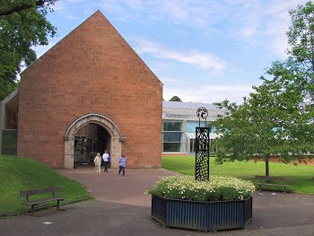 Picture of the building for the Burrell Collection