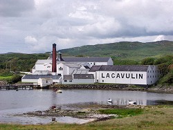 Picture of Lagavulin distillery