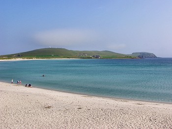 Picture of the bay at Sumburgh with Sumburgh Head